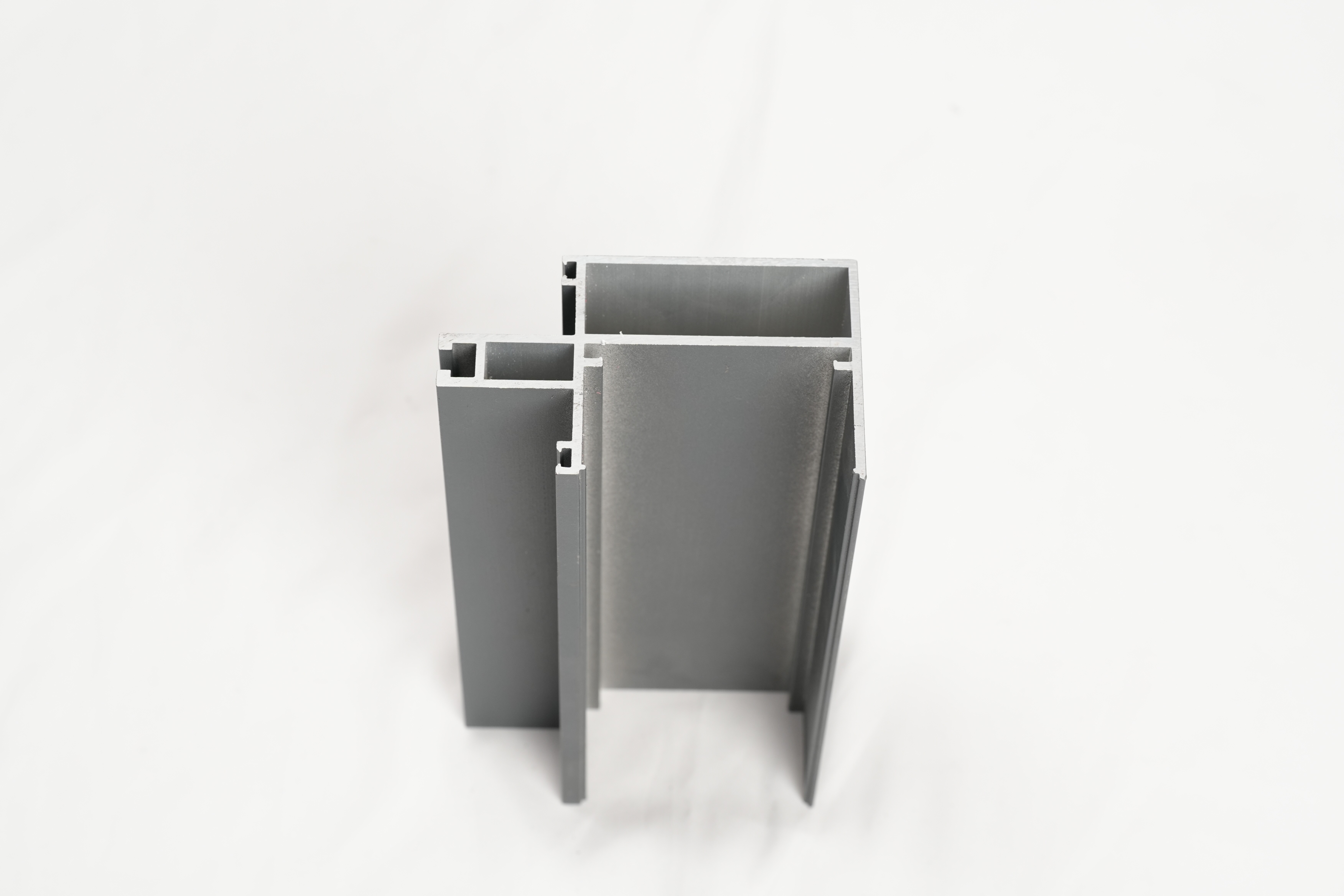Structural curtain wall profiles