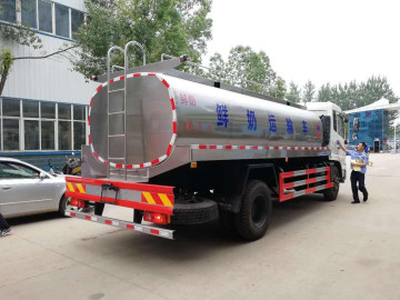 Trak kapal tangki susu dongfeng