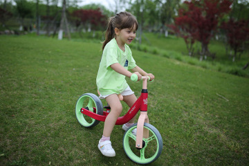 No pedals Kids Balance Bike baby running bike