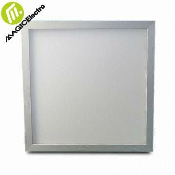 Energy-saving and Uniform LED Panel Light with 2,700 to 10,000K CCT and 50W Power
