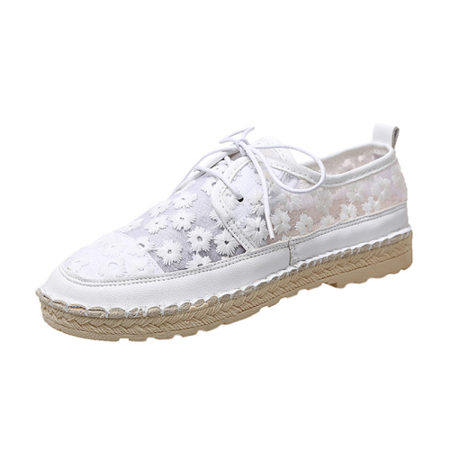 Nouveau blanc chaussures dentelle broderie patch plat femme