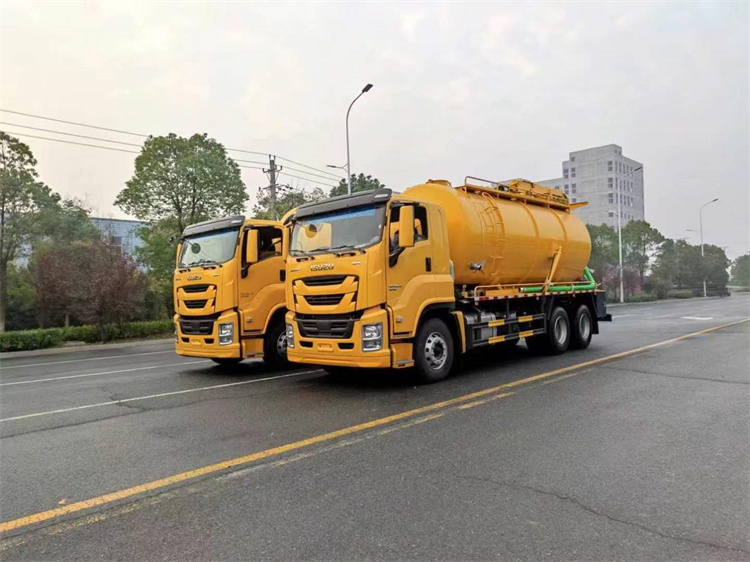 ISUZU Fecal Suction Truck