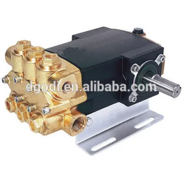 High pressure triplex plunger pump