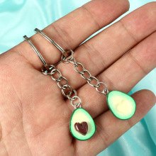 Bonito llavero de aguacate utilizado para colgar accesorios de bolsa, cadena, colgante, joyería, varias ocasiones, cumpleaños del Día de San Valentín