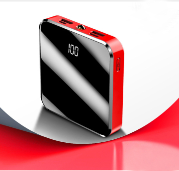 10000mAh mini power bank with Type C input