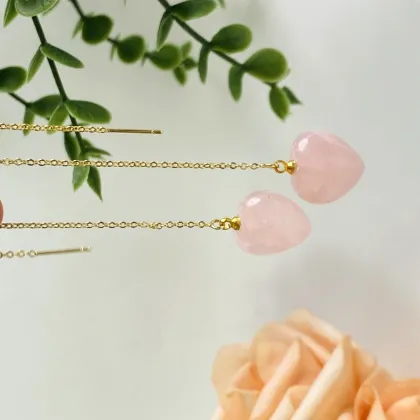 Natural Pink Crystal Sweet And Versatile Heart Earrings