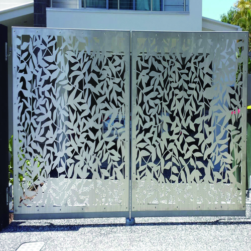 Dekoratif Metal Kapı Panelleri