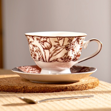 New Tea Cup Set Luxury Ceramic Cappuccino Cups Bone Tea Cup Set and Saucer Porcelain Coffee Mug
