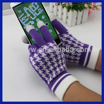 Yhao custom jacquard three finger smart phone gloves Amazon supplier classical houndstooth pattern winter touch screen gloves