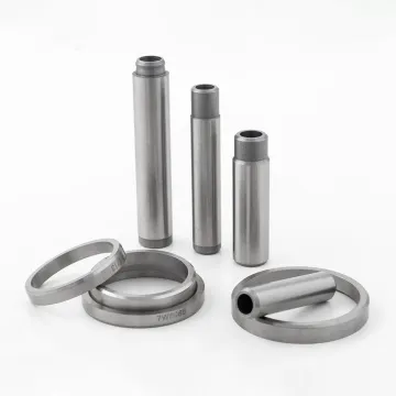 Parts Catalog for 4D Series Excavator Engines: Intake Valve, Exhaust Valve, Seat Guide for 4D30, 4D31, 4D32, 4D33, 4D34 Models