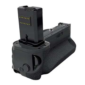 Plastic injection mold for camera flashlight