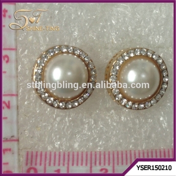 Chinese wholesale pearl stud earring crystal stud earring