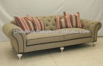 Classic italian sofa HDS663