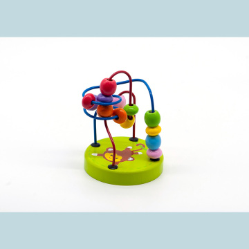 Holzfutter-Mixer-Spielzeug, Holz-Puppenhaus-Spielzeugstuhl