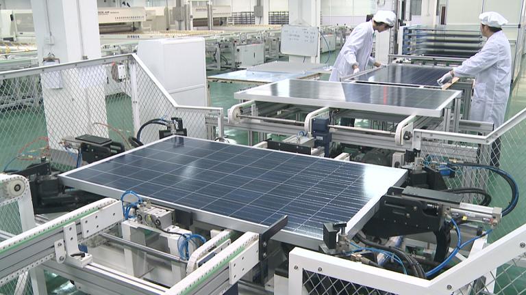 5-120W Polycrystal Solar Module (156 series) with TUV, CE, Mcs, Cec, Soncap, Inmetro etc Certificates