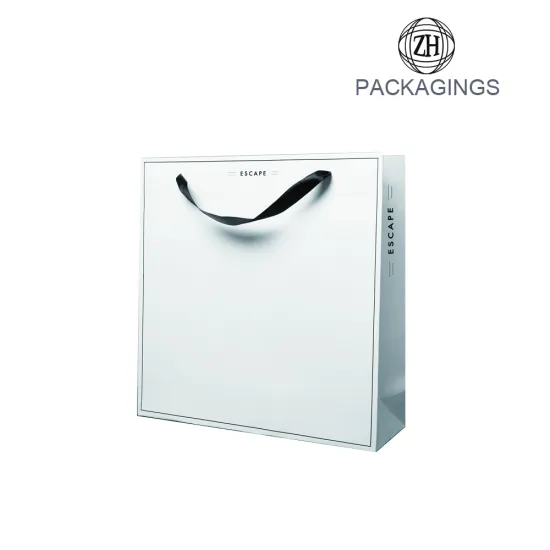 Plain flat foldable T-shirt packing paper bag