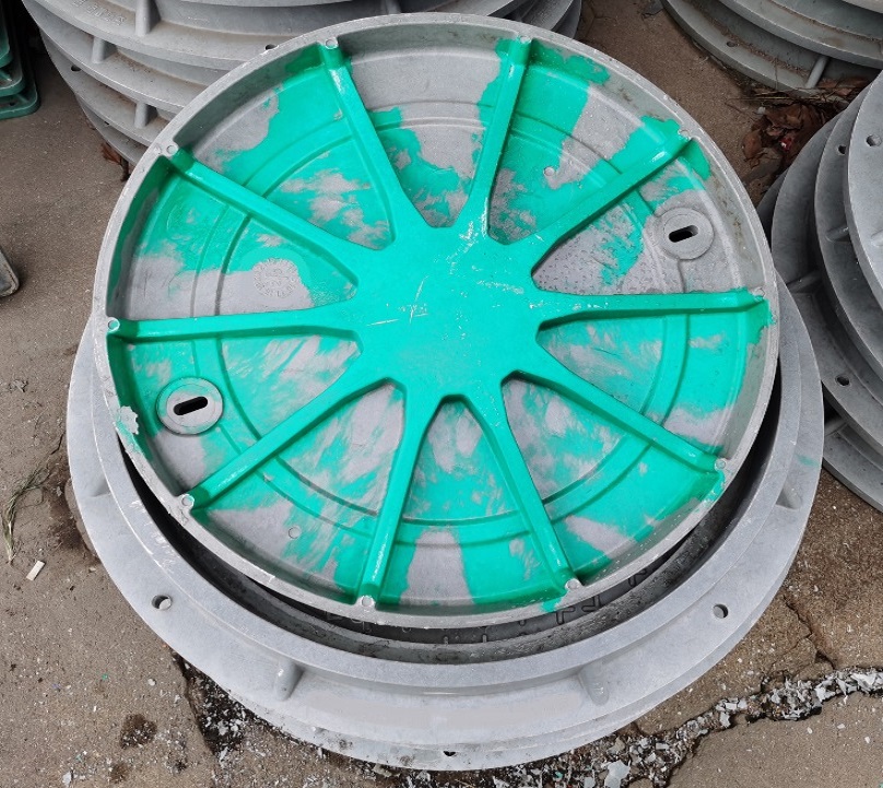 Frp Manhole Cover Opening550 C250 Steel Inside Jpg