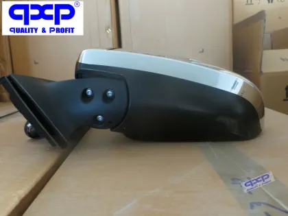 QXP INNOVA 2012 Car Side Mirror