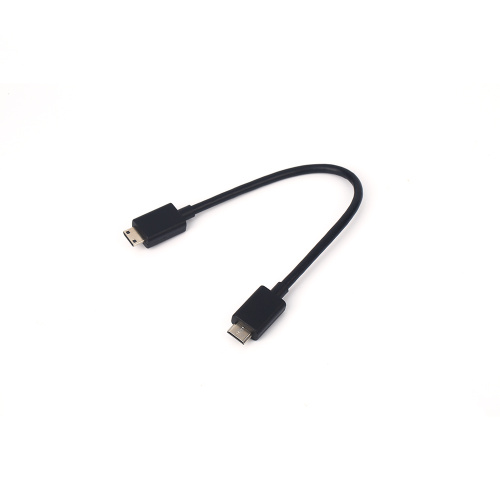 Kurzes HDMI zum HDMI -Kabel