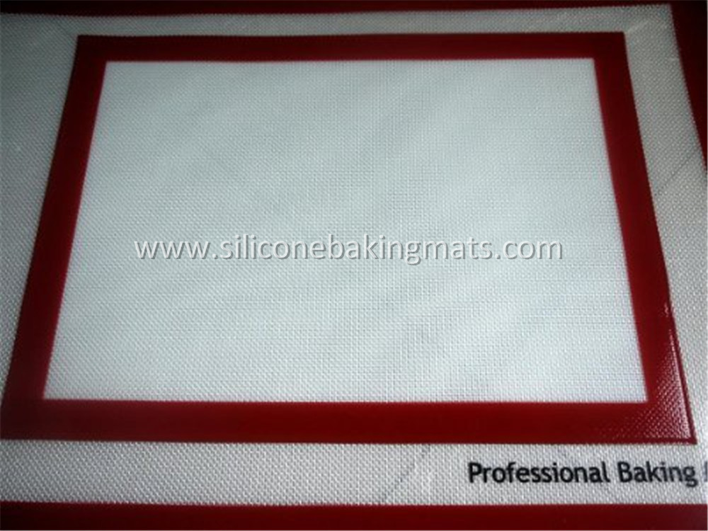 Red Silicone Baking Mat