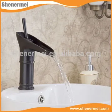 New Products Design Antique waterfall face basin tap