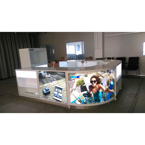 Multimaterial-Theke mit LED-Make-up-Luxus-Display-Ständer