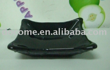 black ashtray