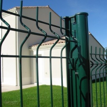 Cerca de jardim elegante e segura usando a tecnologia de malha