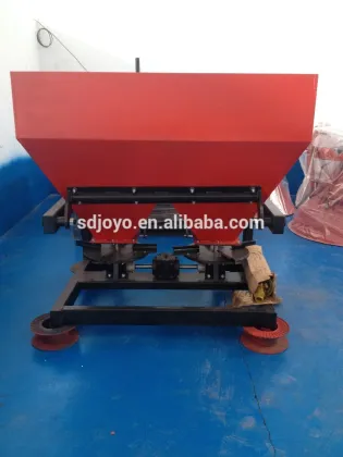 AGRICULTURAL TRACTOR USE fertilizer SEED spreader
