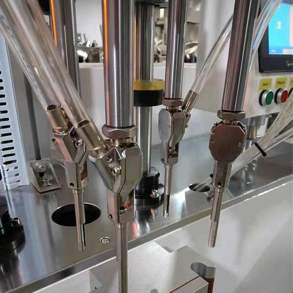 automatic screw driving machine