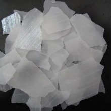 ISO Certified Factory Flakes / Perles de soda caustique / solide