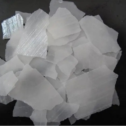 ISO Certified Factory Flakes / Perles de soda caustique / solide