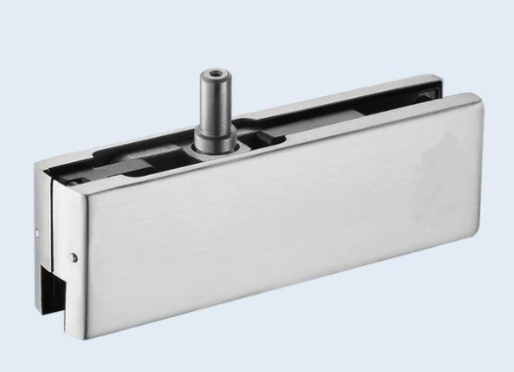 Parche sobre panel de abrazadera de puerta de vidrio