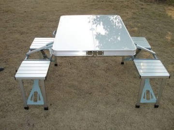 folding camping table