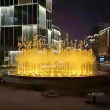 Различные формы захватывающие дух музыкальный фонтан в отеле