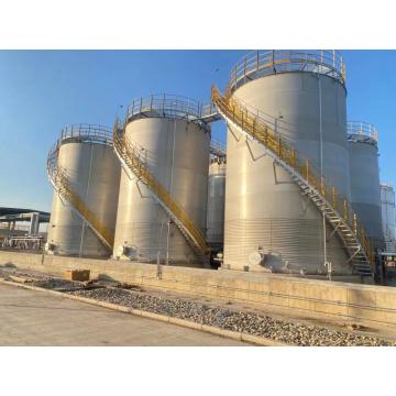 Large Storage Tanks Are Manufactured On Site