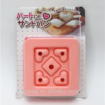 Plastic Heart Sandwich Cutter DIY Bread Mold Pocket Heart Bread Mold