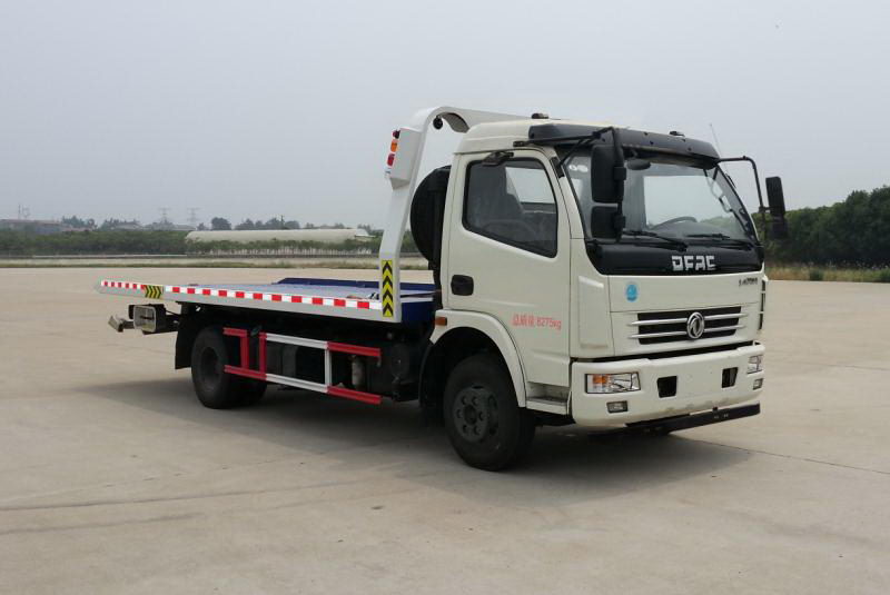 Dongfeng Flat Two-in-one Road Wrecker Truck