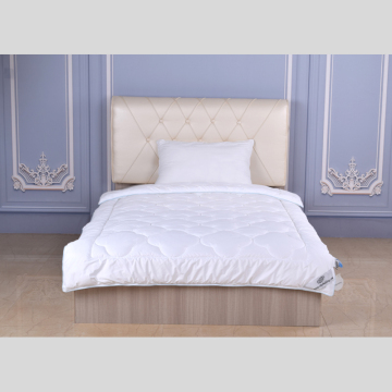 Hochwertiger Cool Night Quilt