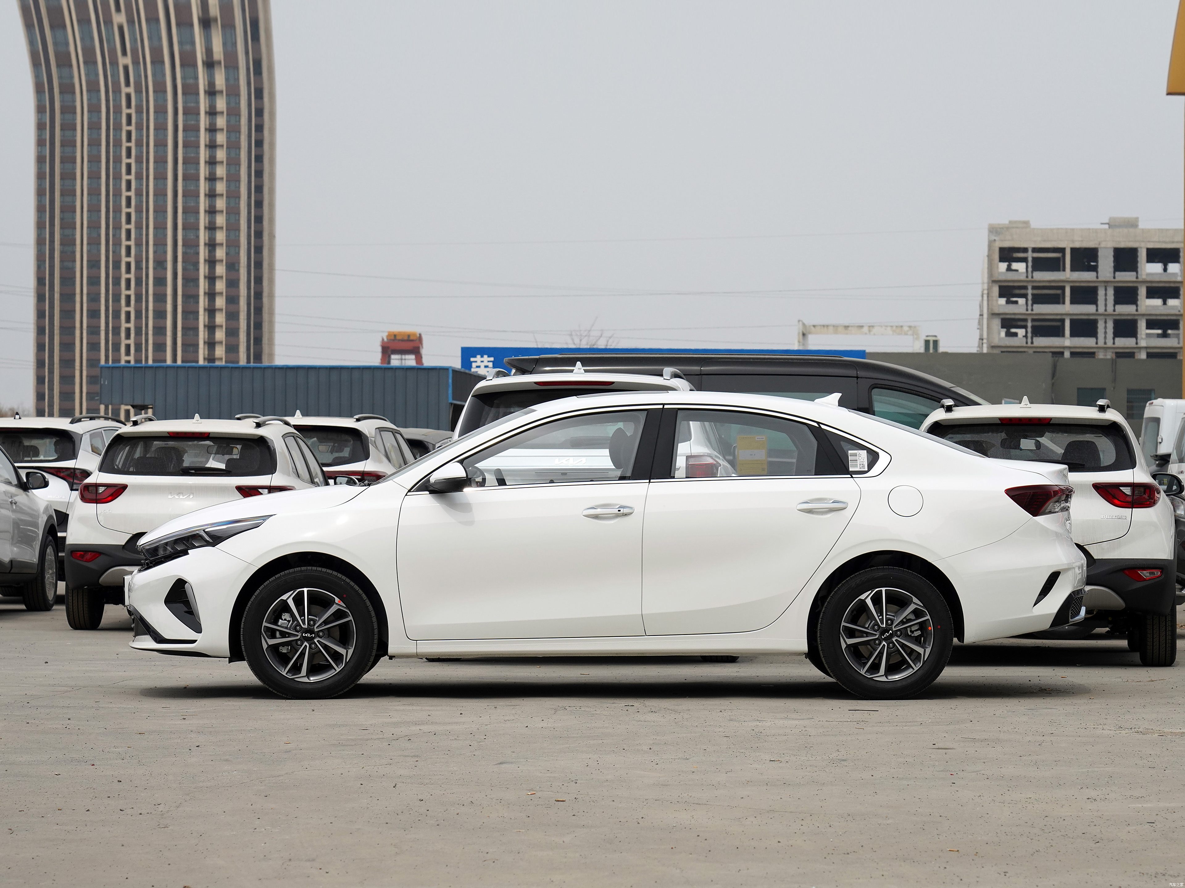 2024 KIA K3 gasoline sedan car