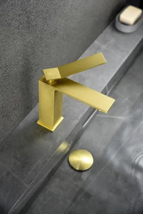 One Hole Shower Room Brass Basin Faucet