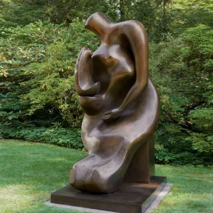 High quality bronze henry moore sculpture