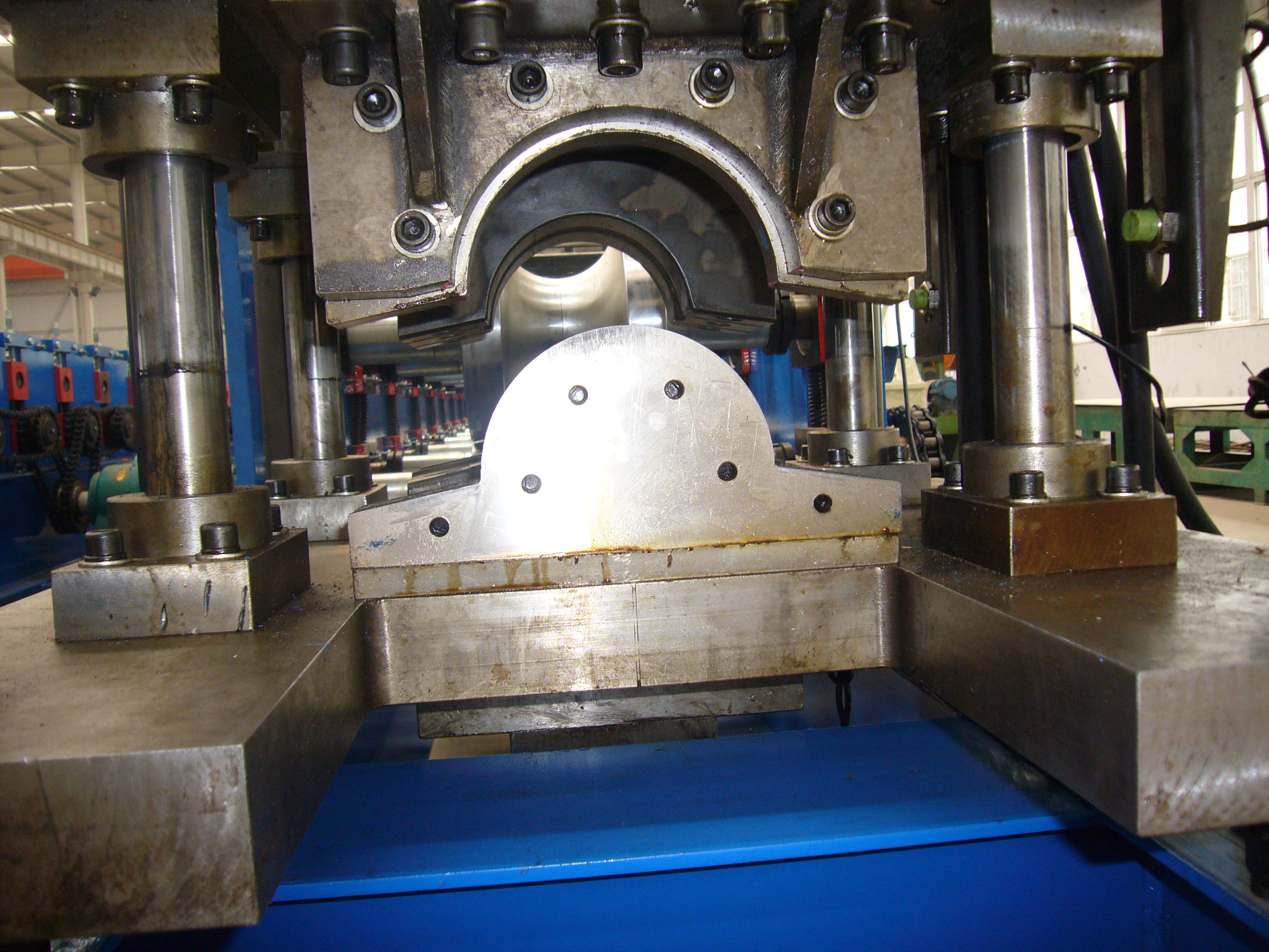 Steel Sheet Gutter Roll Forming Machine
