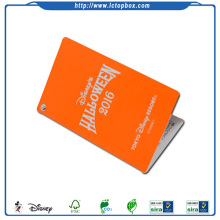 Foldable custom brand hang tag