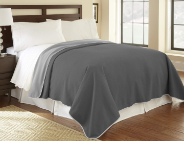 Soft Plush Bed Pet Waterproof Blanket