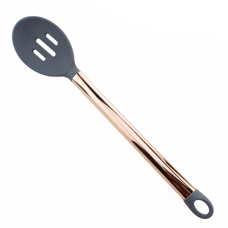 Utensilio de cocina de silicona para cocinar con cuchara.