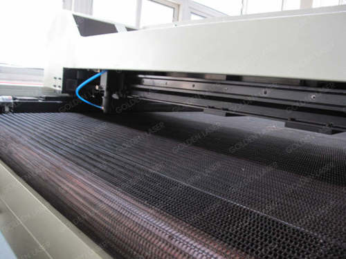 Sistema de corte do Laser de grande formato para a tela