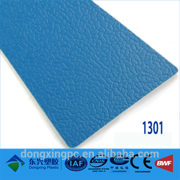 2016 new premium indoor futsal cushioned pvc sports flooring