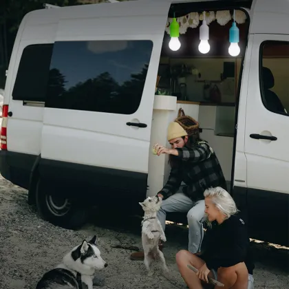 Battery Operated Hanging LED Pull Cord Lamp