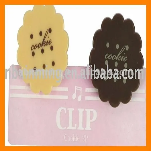 Cute plastic clips